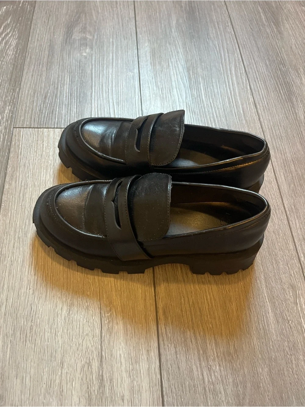 Abercrombie & Fitch “Pamela” loafer in black 6